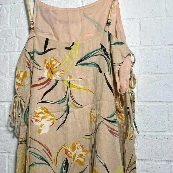O’Neill Floral Dress Size Small Peach Green Cutout Side Tie Mini Texture - Picture 6 of 9
